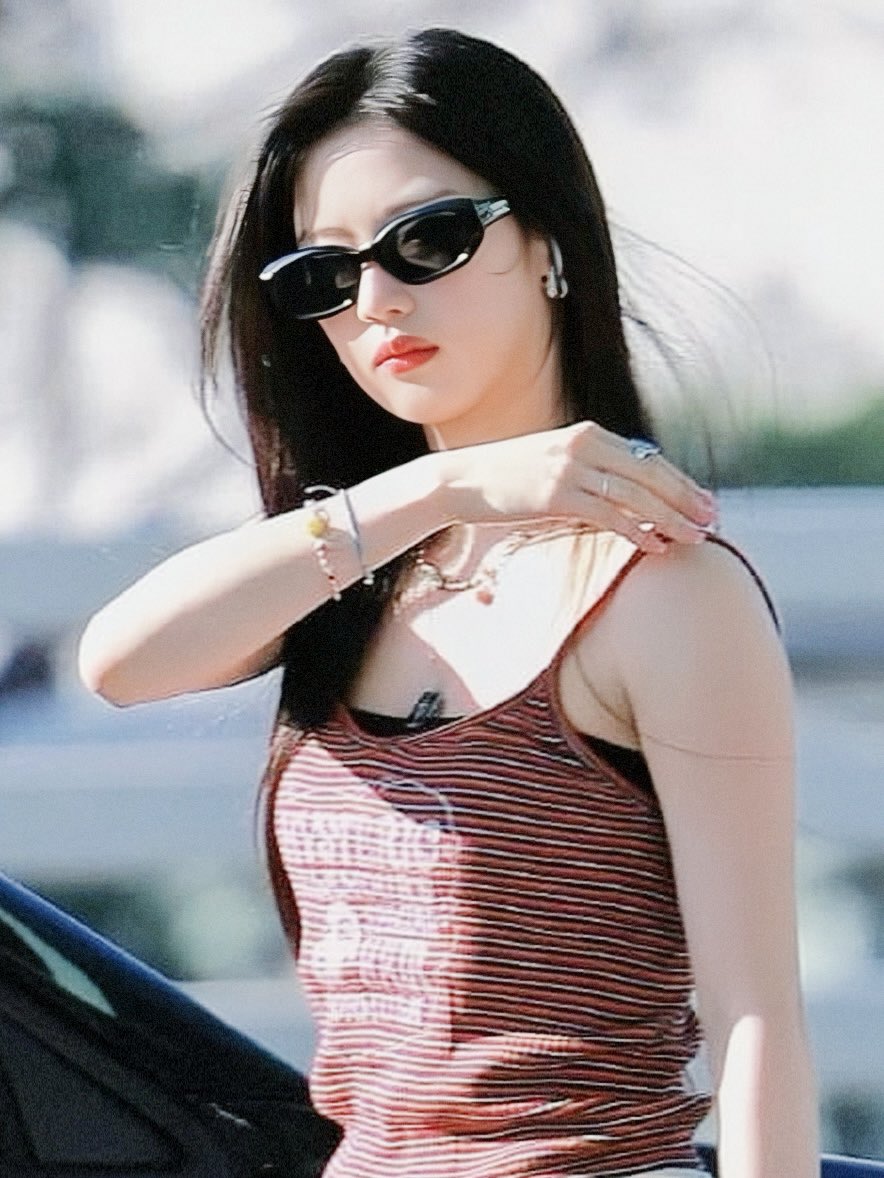 FLOWERUKA ✿ tweet media