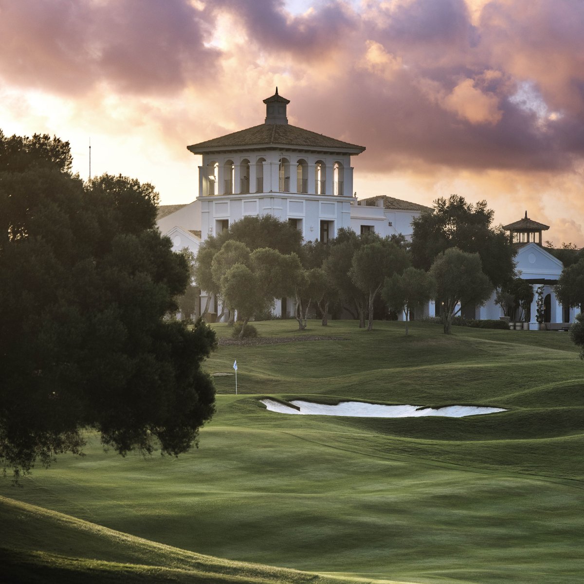 Arguably Europe’s best golf and lifestyle destination, this serene location in Andalucia is within easy reach of all major European cities by air.