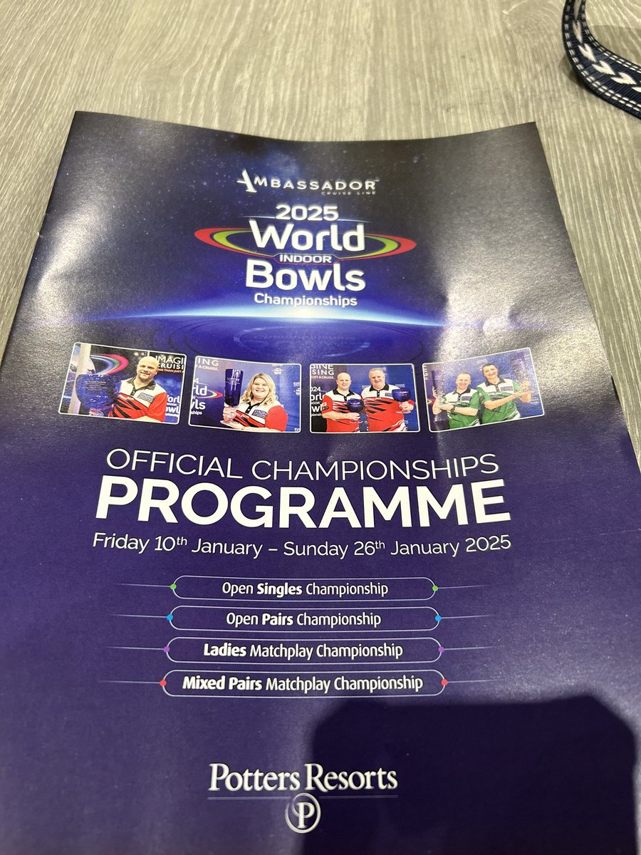 philgibson57's tweet image. World Indoor Championships - Mixed Pairs - Quarter Finals Day 😀🏆#gettingon @PottersResort