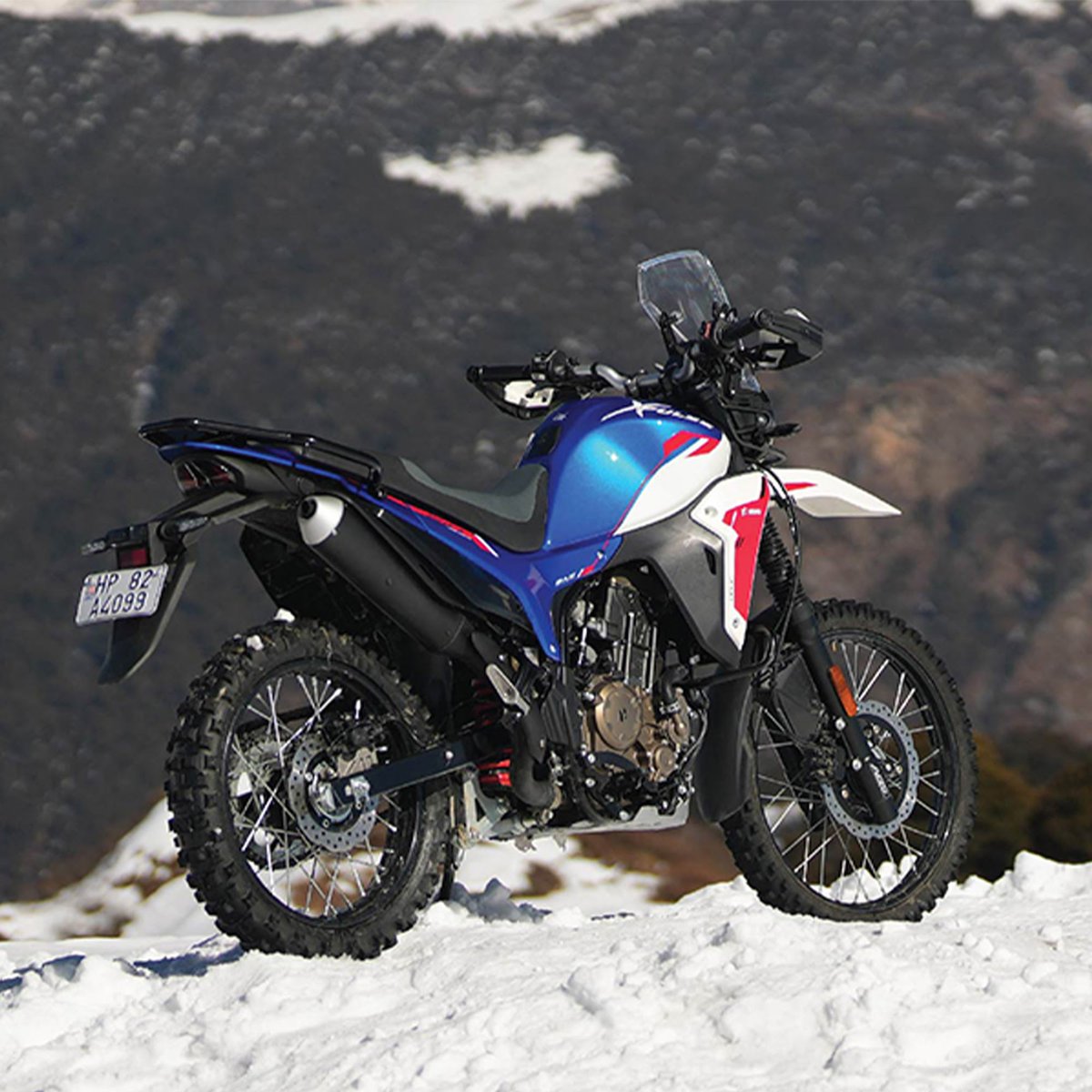 Trakin Auto (@trakinauto) on Twitter photo The wait is over! ⚡
Hero MotoCorp has finally unveiled the much-anticipated Xpulse 210, ready to take your off-road escapades to new heights.
Priced at ₹1.76 lakh (ex-showroom).
<a href="/HeroMotoCorp/">Hero MotoCorp</a> The wait is over! ⚡
Hero MotoCorp has finally unveiled the much-anticipated Xpulse 210, ready to take your off-road escapades to new heights.
Priced at ₹1.76 lakh (ex-showroom).
<a href="/HeroMotoCorp/">Hero MotoCorp</a>