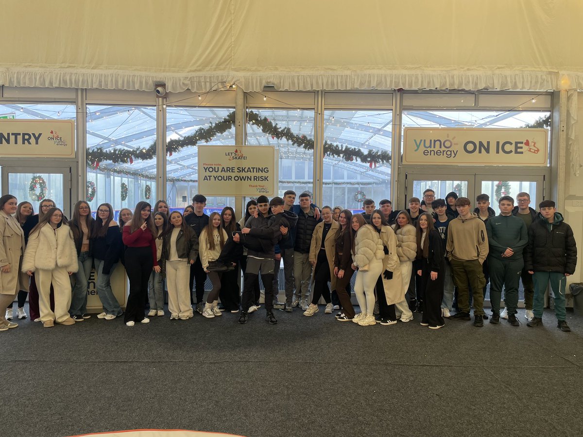TYs enjoyed Ice skating in Dundrum to air the cobwebs of the week. A lot of fun was had as the group had the whole rink to themselves. 
#TY #Iceskating #WeAreCPCC #Teamddletb