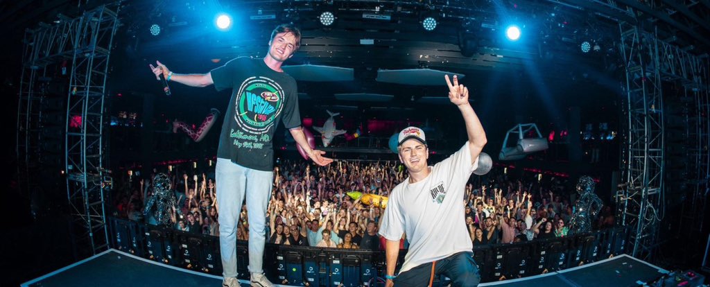 Twinsick (@realtwinsick) on Twitter photo 