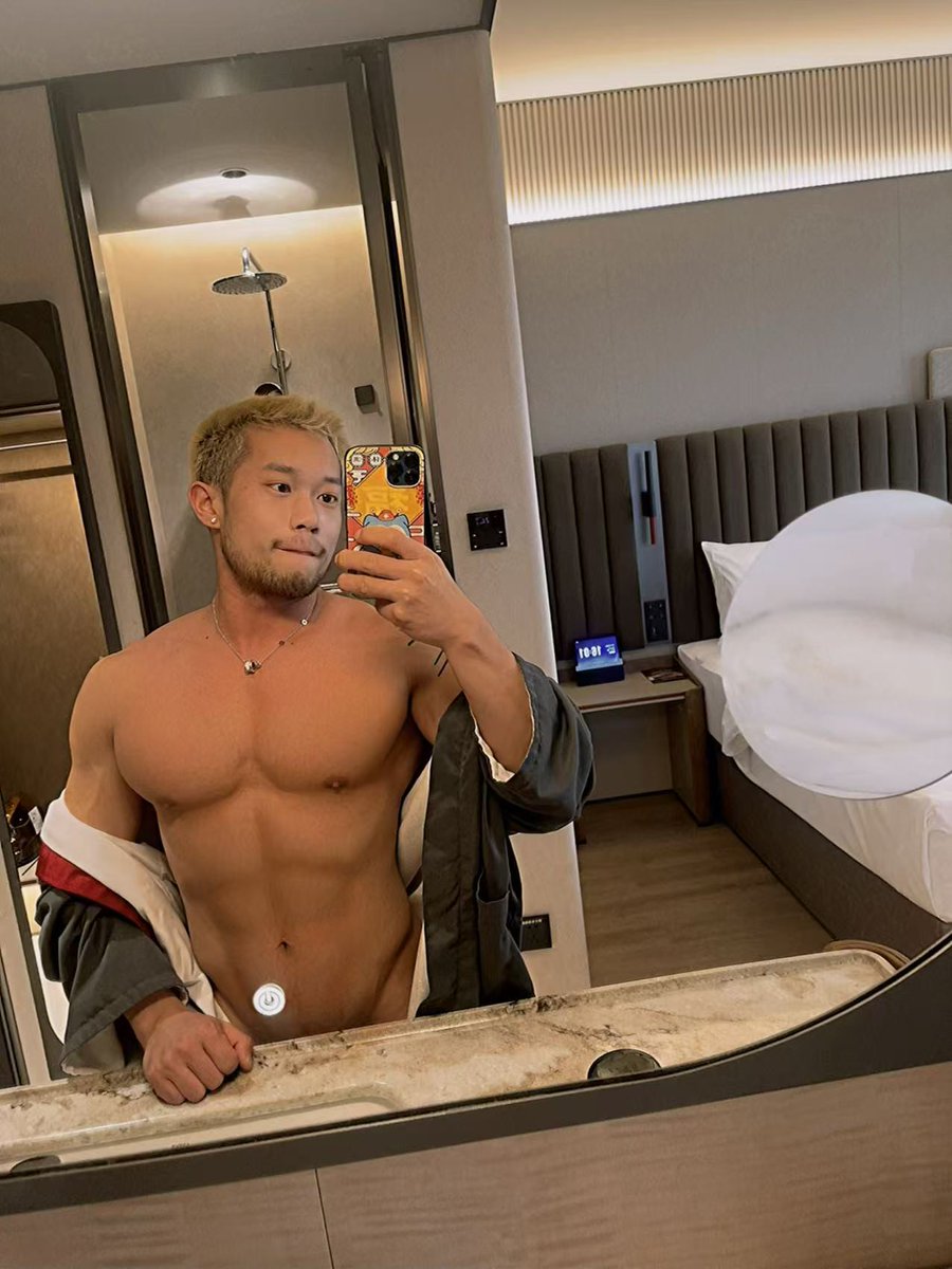 成都
可约、大胸翘臀、傲人阳具、18大鸡欢迎骚o来尝试
172-80-25 18/5
随时可约
需要➕v：Yanxue469317
备注spa（门槛100看更多模特）