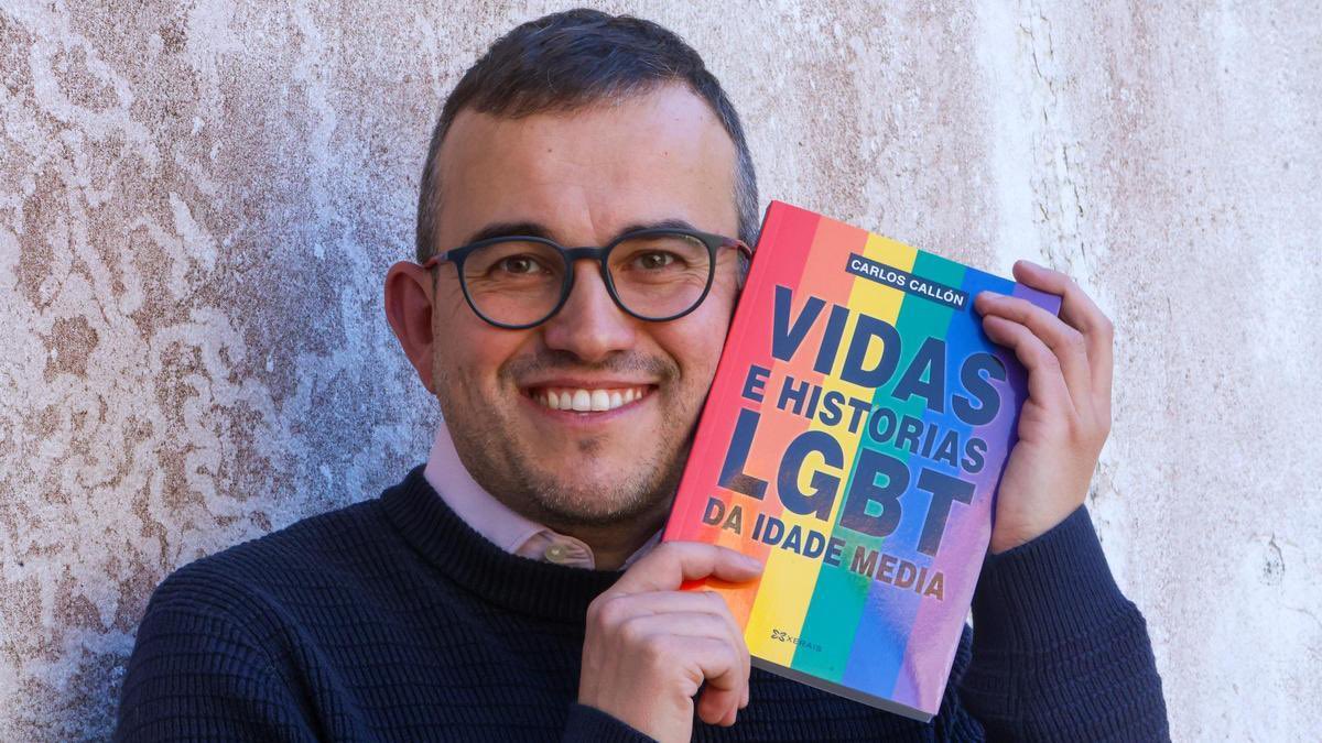 carloscallon's tweet photo. Hoxe ás 19h20 asómome á @SerPontevedra para falar sobre Vidas e historias LGBT da Idade Media. 

Estanme a chegar mensaxes de librarías en que se esgotaron os exemplares 🥹Axiña chegan máis. 

Querían prohibir e censurar, mais a verdade fura as paredes. 

📷 Xoán Álvarez. https://t.co/q4opsdjezH