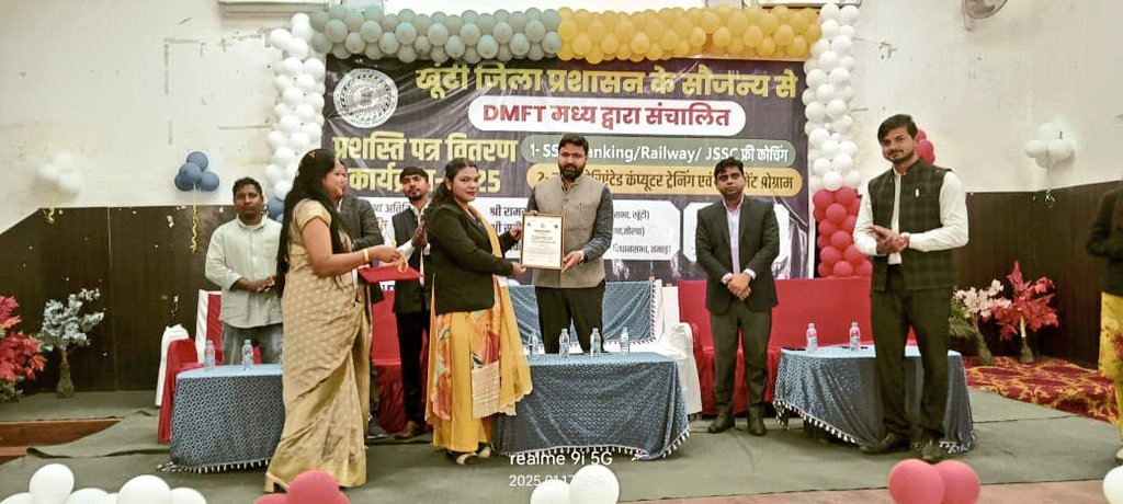 DC Khunti tweet media