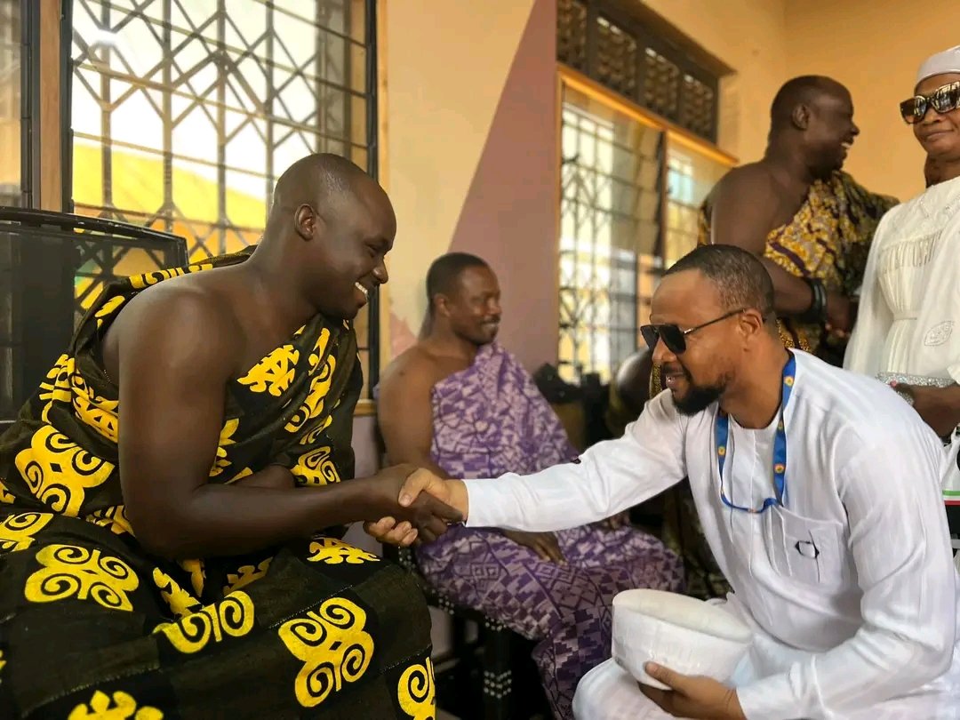 Hilairemayah_'s tweet photo. Thank you tour of Hon. Seid Mubarak Mp for Sunyani East πππ
@Hajjyass70
@
#ResettingGhana
#Ichoose8
#MahamaThePresident
@Rasta4NDC https://t.co/5e7gpyKetd