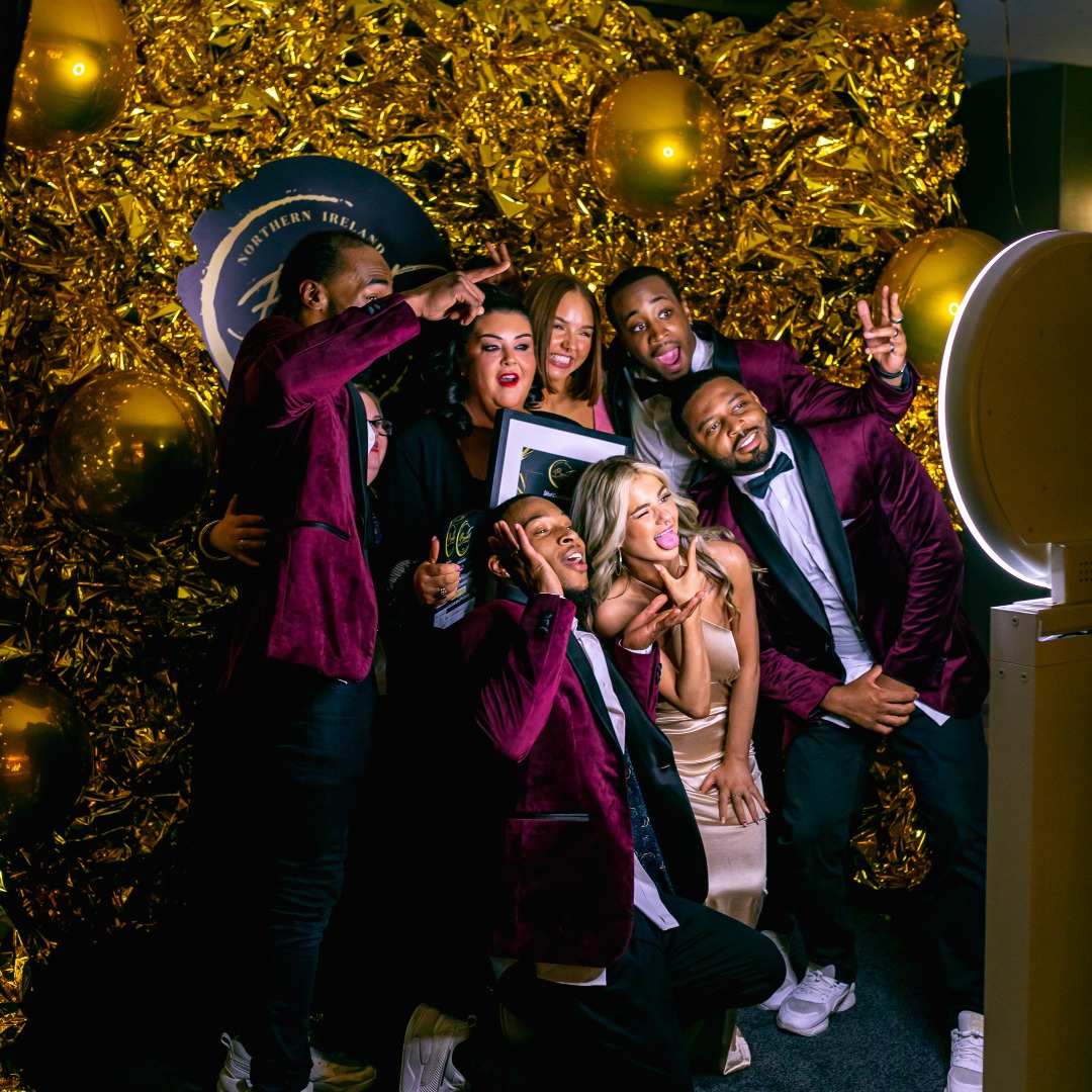 PhotoboothStar tweet media