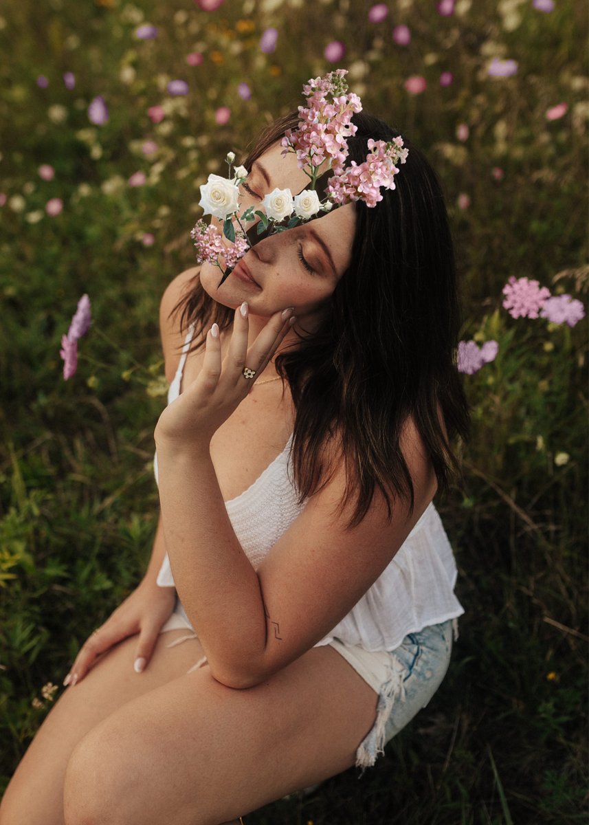 Digital Art 2 student, Jenna Zuelch, completes her Surrealism Portrait in Photoshop. Impressive craftsmanship and seamless selections! #ATOWNART @AHS_MH <a href="/DrPMilcetich/">Paul Milcetich</a> <a href="/AHS_SeanBaker/">AHS_SeanBaker</a> <a href="/torresv4msu/">Victor Torres</a>