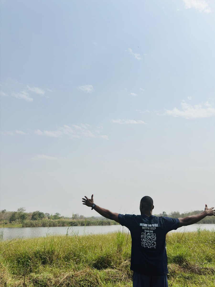 that_techieboy's tweet image. Touch some grass today. 

Gm to everyone who drops a GM in the comment 🌞