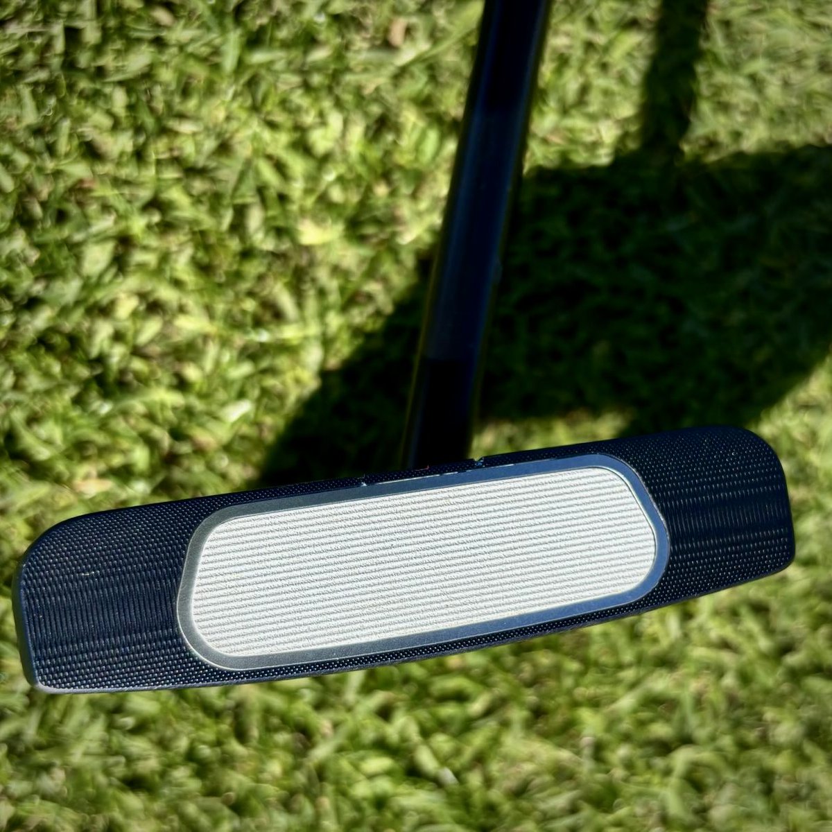 A good look at Gavin Green's custom Ai-ONE Square 2 Square Jailbird with special green paint-fill 🔥 #TourSauce