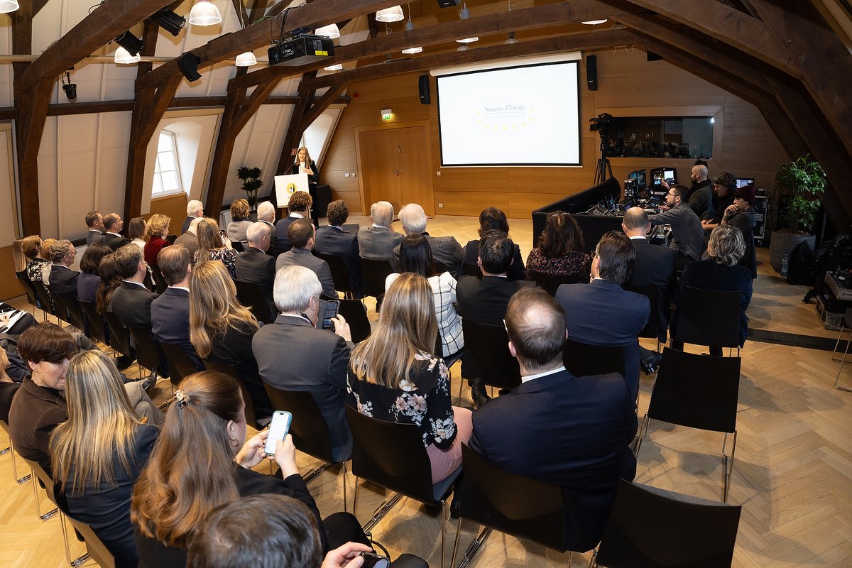 Notaries of Europe tweet media