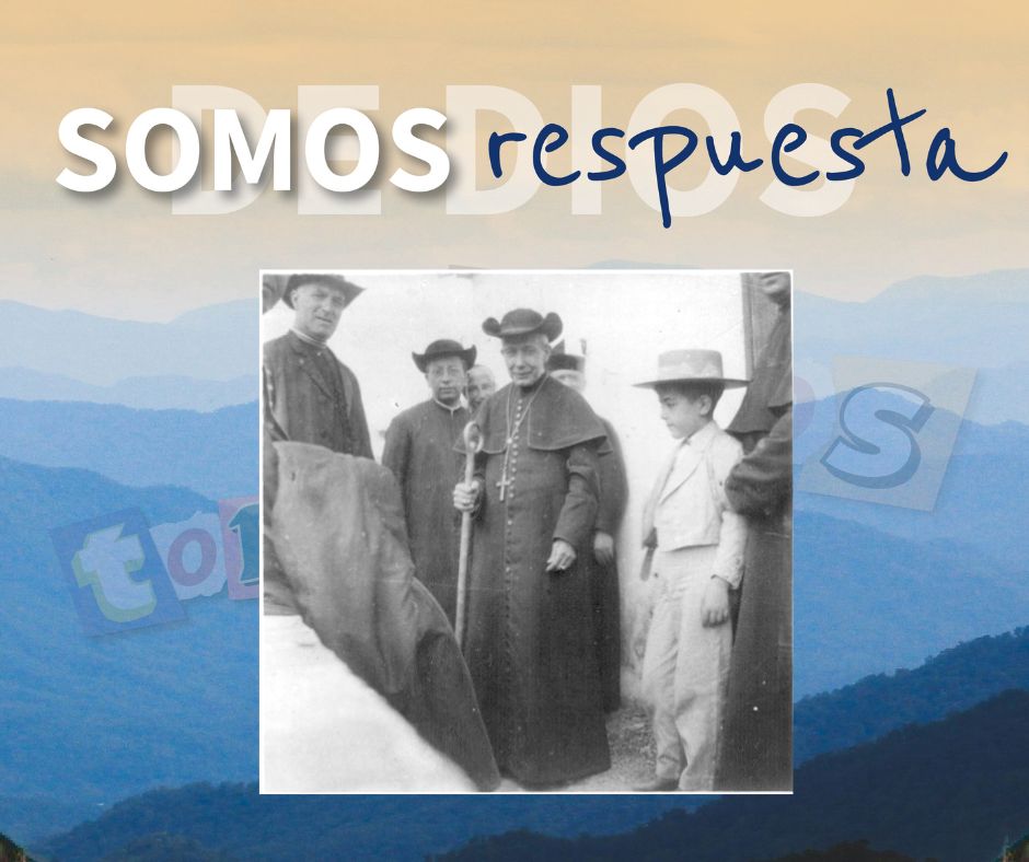 FundSpinola's tweet photo. Hoy celebramos el día de nuestro fundador, Marcelo Spínola. ✝ Un hombre que fue respuesta de Dios, que miraba la realidad de todos, de distintos sectores, para salir al paso de ellos. 🤲🏽 Para buscar lo mejor, para comprometerse y ponerse al servicio. ¡Feliz día #FamiliaSpínola! https://t.co/Tuq8HwMsvu