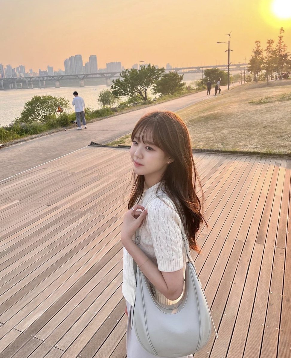 옌뽀。。♡̷̷̷ tweet media