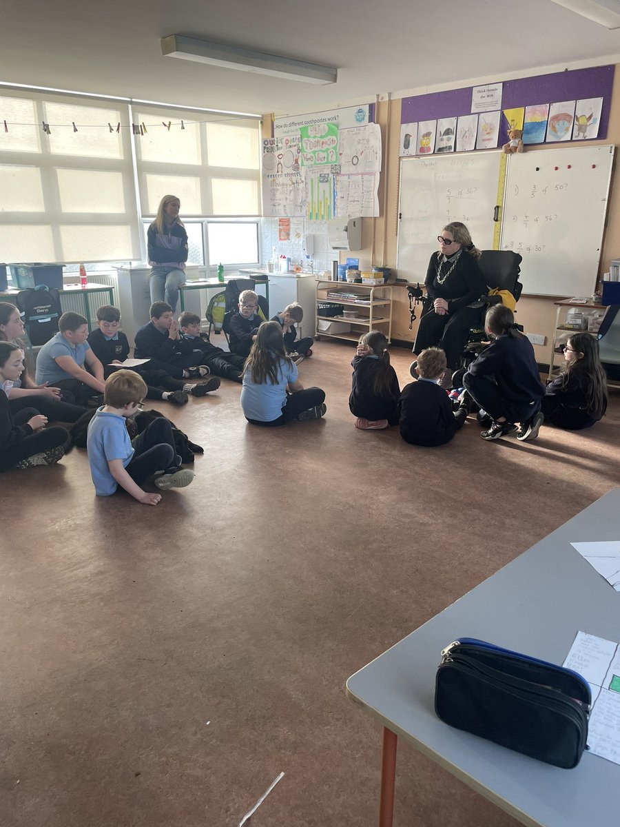 LoughGurNS's tweet image. Thanks to Edel from @IrishWheelchair for calling to us with her dog Nala. Edel gave us an insight into people with additional needs.