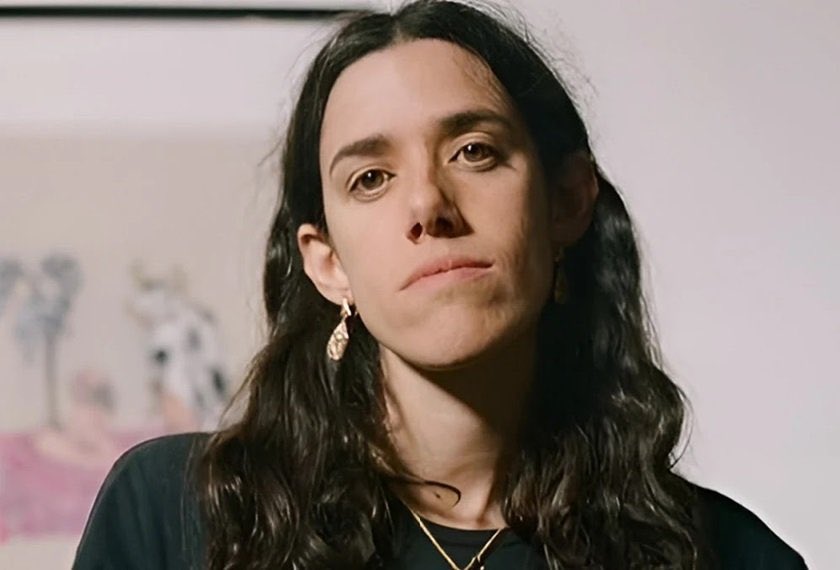 Entrevistamos a Anna Cornudella, directora de 'The Human Hibernation', ópera prima a tener muy en cuenta, que se llevó premio en el Festival de Berlín y que revela detalles muy interesantes sobre sus imágenes y planteamientos de ciencia ficción. indienauta.com/entrevista-a-a…