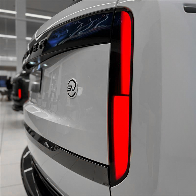 Barretts Land Rover tweet media