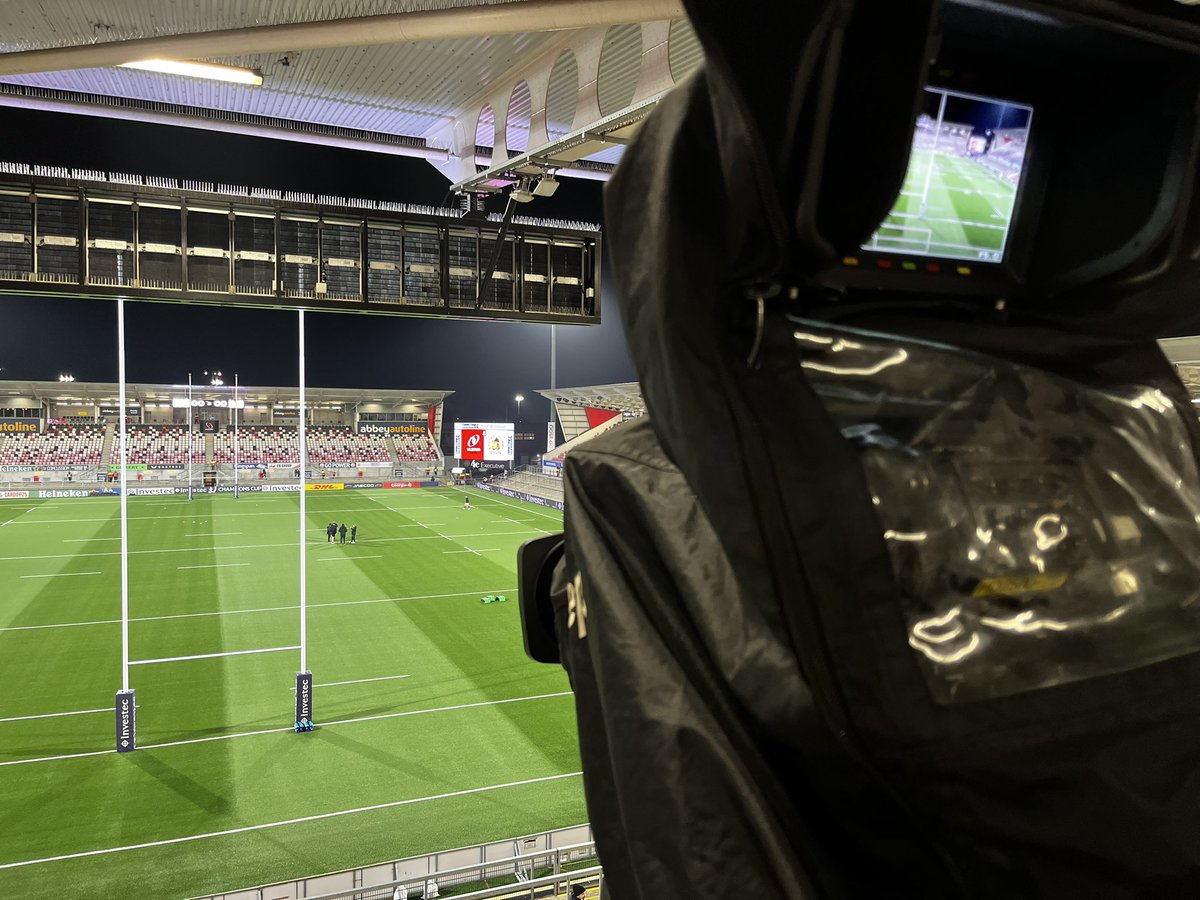 It’s Friday night, It’s Ravenhill, it can only mean one thing. it’s time to ‘Stand Up’.