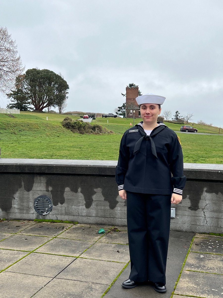 b_ehs's tweet photo. 28 Dec 2024 - 5 Jan 2025: CTC Puget Sound, Winter Training.  Congrats - well done, Cadets Barajas, Gildnes, A, Jones and Zimmerman. Gildnes, A. graduated Recruit Training others graduated Honors &amp; Ceremony (H&amp;C) Class. Thanks Instructor Hemmingson for assisting. Well done Cadets! https://t.co/xpilrK21V9