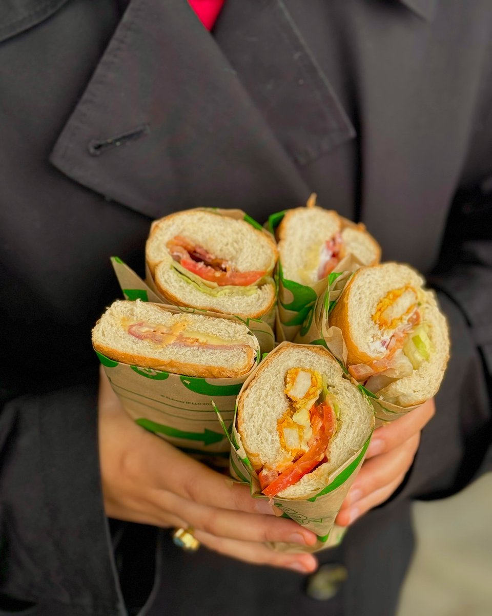 VictoriaRPNots's tweet photo. SAVER SUBS… Big flavour, small price 😎 What’s your go to? 👇

#subway https://t.co/BQsJb1OosV