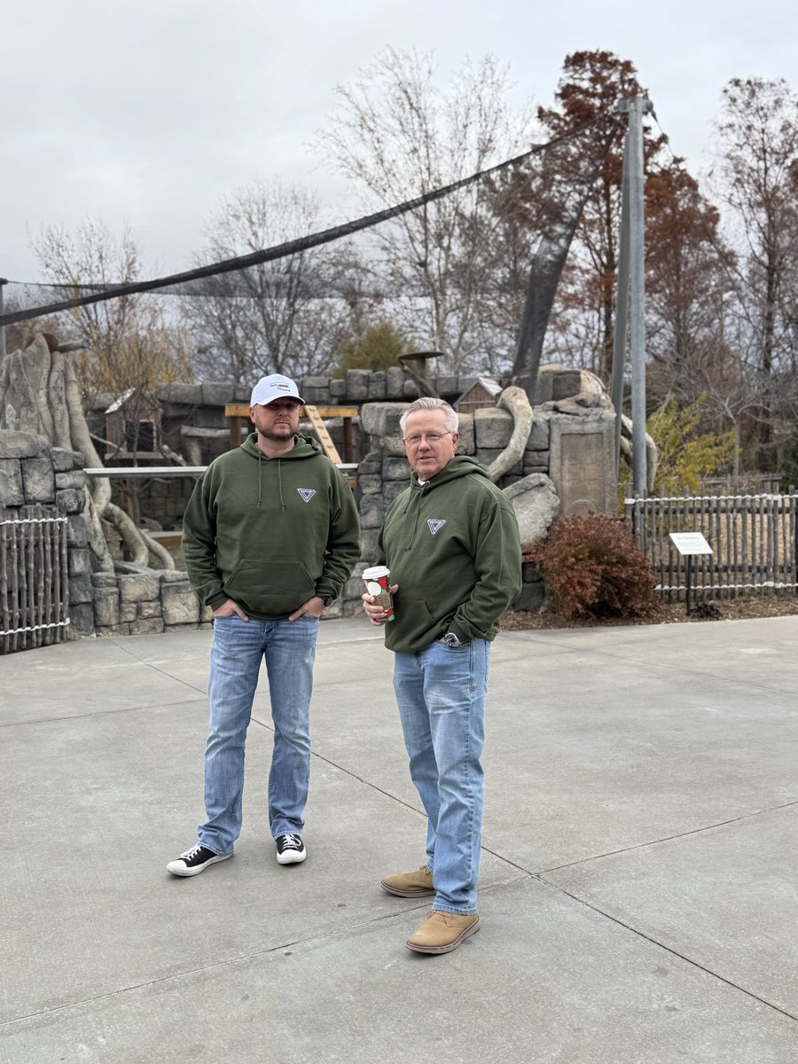 InvictusHealth2's tweet photo. We had so much fun @TulsaZoo ! Thank you for you amazing care of these animals and for catering the great time we had! #tulsa #zoo https://t.co/r11wSlmsB6
