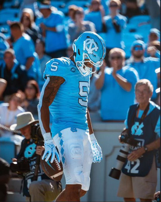 After a great conversation with <a href="/Belichick_B/">Bill Belichick</a> I’ve been blessed🙏🏾 to have been re-offered to <a href="/UNCFootball/">Carolina Football</a>. <a href="/coachmeans_20/">Natrone Means</a> <a href="/WearemilfordFB/">Milford Mill Millers</a> <a href="/Coach_bjones44/">State Champ Jones</a> <a href="/Coach_Trog/">Trog</a> <a href="/Coach_jayjay/">Jay jay Lee</a> <a href="/Coach_Coates32/">JC</a> <a href="/Peeps_a_fool/">Coach Peeps🍀✨💍</a> <a href="/Coach_Hargis/">Gregory Hargis Jr.</a> <a href="/rjackso10/">Robert Jackson</a> <a href="/ReggieWhite90/">Reggie White ΦΒΣ ETA🤘🏾🤘🏾🤘🏾 9-0</a>