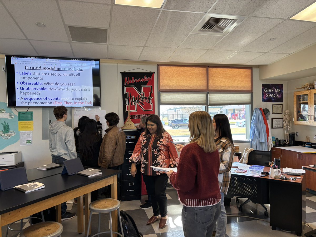 A great day of collaboration and focused continuous improvement around Science instructional practices for all of our #Secondary Science teacher <a href="/BurtonSchools/">Burton Schools</a> #BurtonExperience <a href="/BurtonBulldogs/">Burton Middle School</a> <a href="/SummitHS_Bears/">SUMMIT COLLEGIATE HIGH SCHOOL</a>  <a href="/SCIABEARS/">SCIA</a>