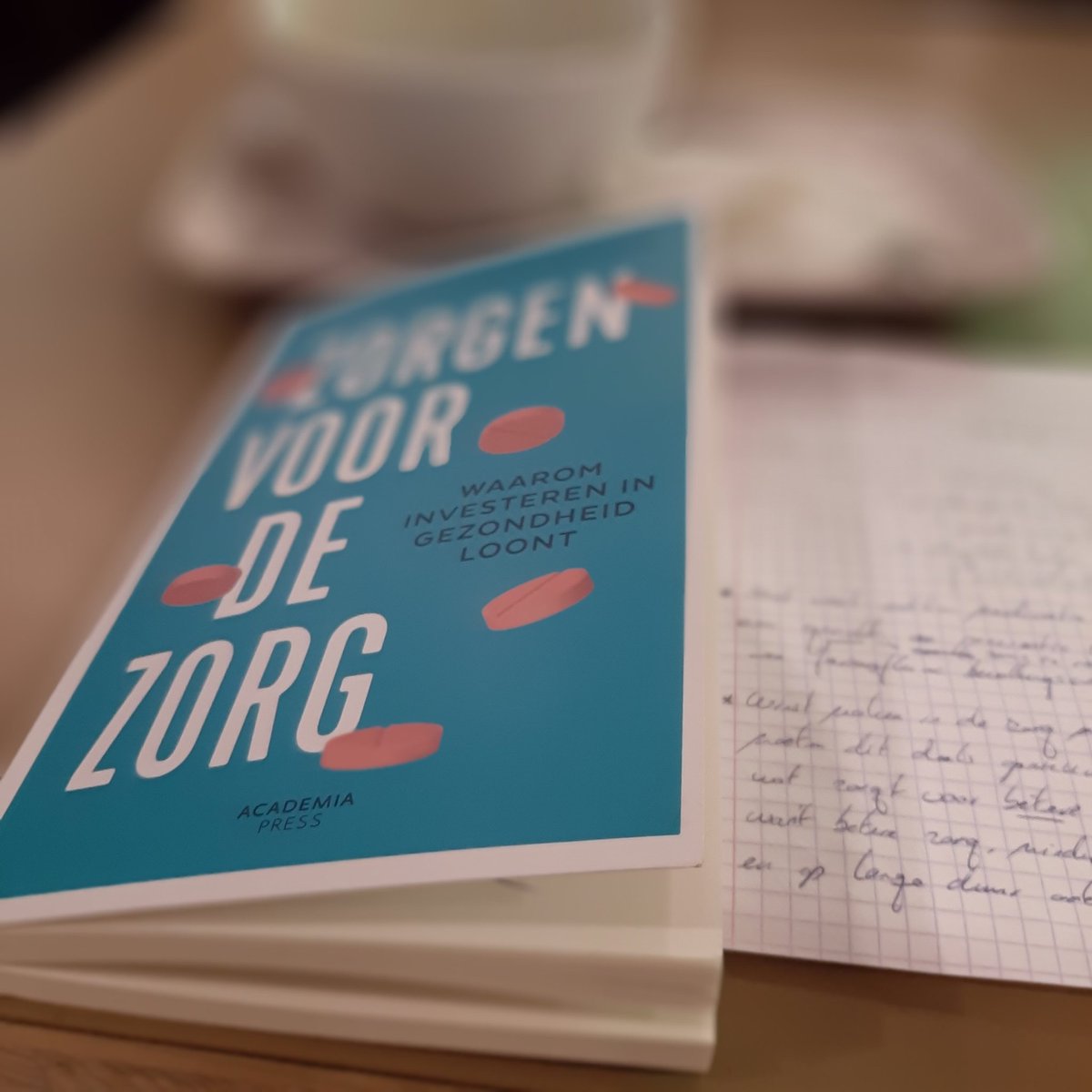 DavidVergucht's tweet photo. Wachten op de kids tijdens hun hobby is het ideale moment voor me-time.
#voorbereiden #informeren ๐ค
@VandijckD https://t.co/zEIE8bsigq