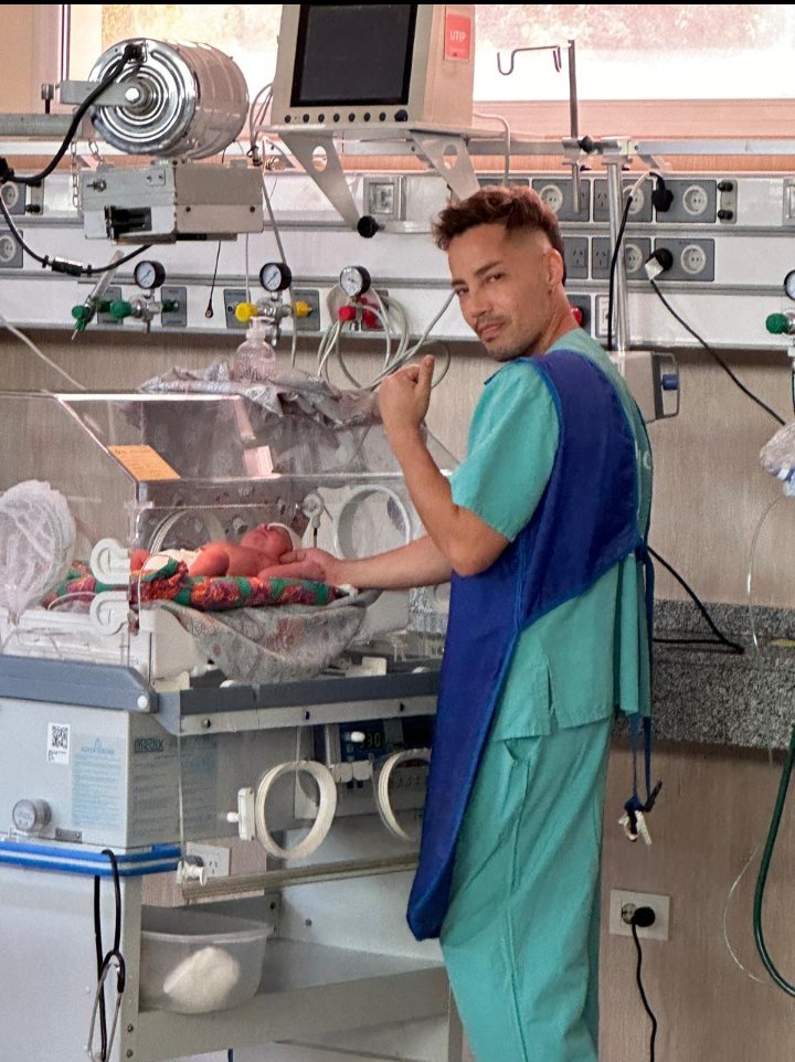 dimagibe's tweet photo. Hoy hago de medico; enfermero  y de radiólogo ;etc https://t.co/O2DUyAZeaj