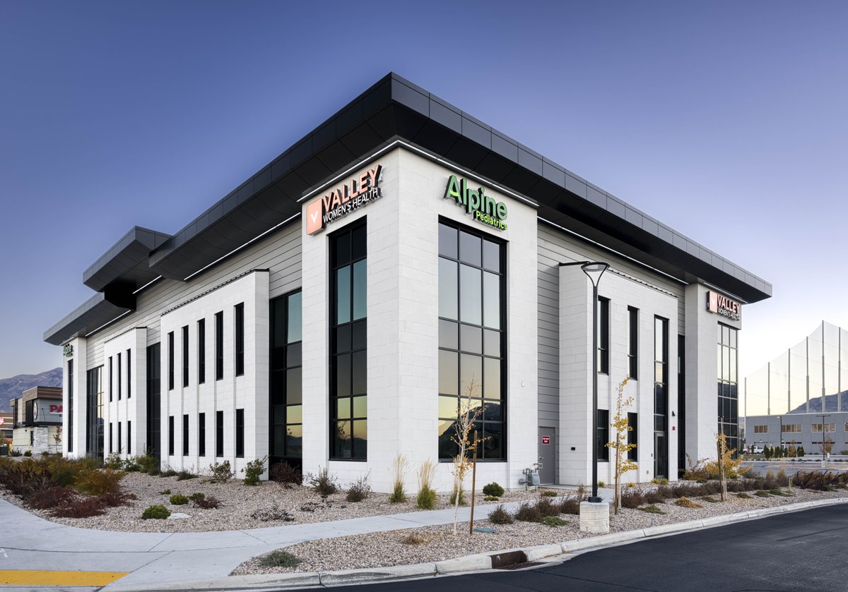 core_arch_'s tweet photo. Welcome to the new Alpine Pediatrics and Valley Women’s Health location in Vineyard, Utah!  We’re proud to have played a part in shaping this important addition to the area. https://t.co/mqsu7f6V97