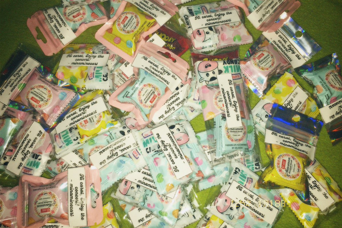 minaminecart's tweet photo. #SVT_RIGHT_HERE_IN_BULACAN freebies for day 2!!

button pins and pang ener-energy biscuit and candies! 🤩

— strictly 1:1, i will just give out randomly
— trade w me pag may nakita kayong *check 4th pic* 😎 https://t.co/9KiweU1nDs