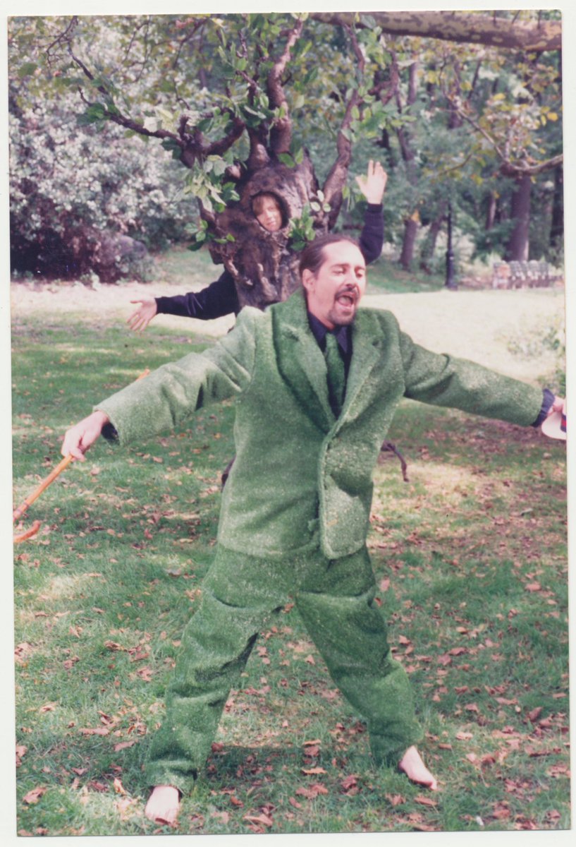 LTYTdoc's tweet photo. #flashbackfriday: behind the scenes of the Plantman video with @nowjazznow https://t.co/xngUrtsXEv
