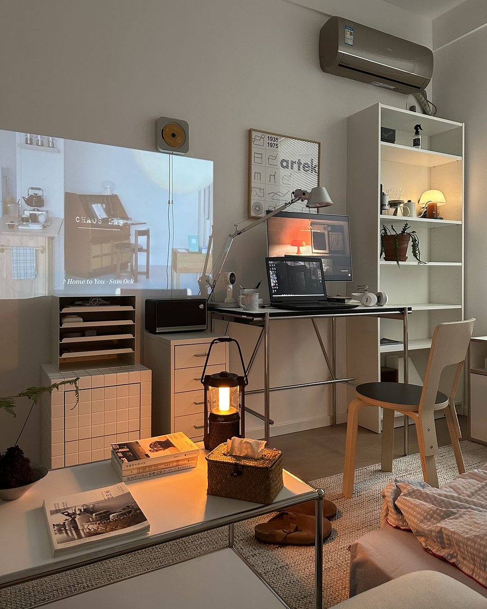 interiorsuckerr's tweet photo. https://t.co/ch28a7C1Ra