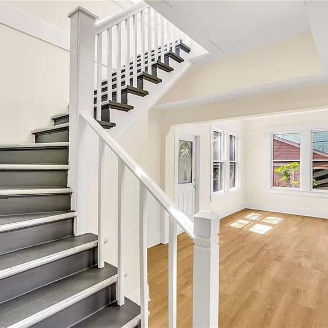 360RealtyTampa's tweet photo. Step into this stunning home at 1207 E 17TH AVE, presented by Joaquin Jaramillo! Located in a vibrant community, it offers both comfort and convenience. Contact Joaquin today to learn more or schedule a tour! https://t.co/kXehYuoCMR