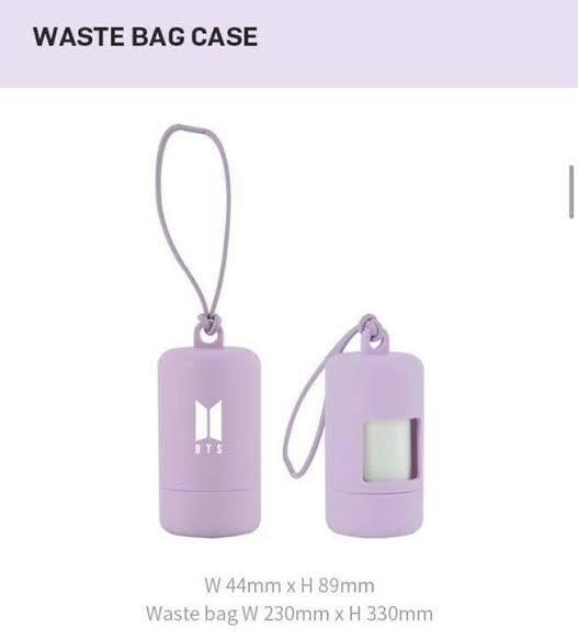 BaseLineWoo's tweet image. For newer ARMY, did you know that ARMY are so well known for our awesome behaviour at concerts and events. For the ARMY merch box #7 back in 2021 we were given the option to order the clear concert bag.

This bag had an additional accessory not commonly found. It was a waste bag…