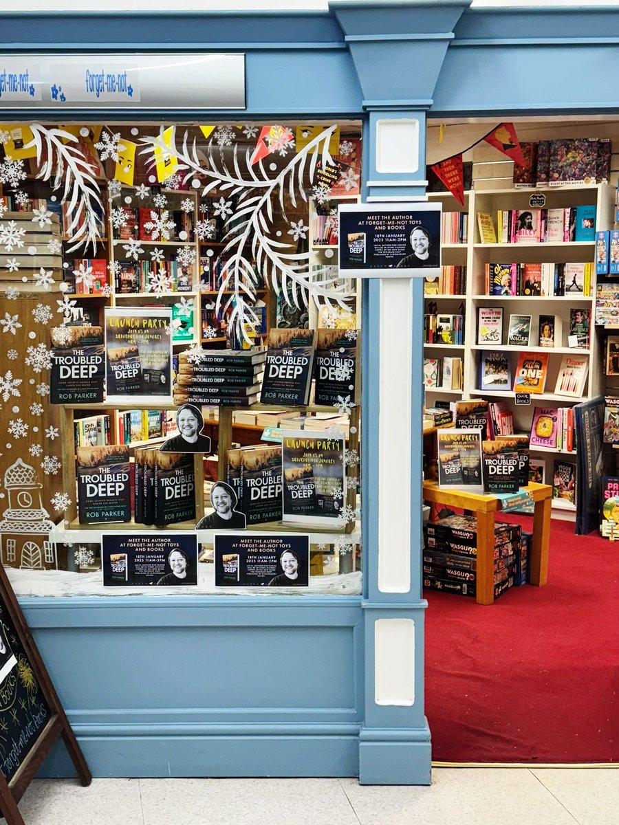Rob Parker (@robparkerauthor) on Twitter photo Last night was the greatest! Thank you to all who came out, and massive gratitude to <a href="/BlackwellsMcr/">BlackwellsManchester</a>, <a href="/rednewsom/">red 𓆧</a> and <a href="/MWCravenUK/">M.W. Craven</a>!
One down - now on to <a href="/forgetmenottoys/">forget-me-not toys</a> tomorrow! I'm there 11am-2pm, so do come down for a natter!
And just heard - <a href="/KettsBooks/">KettsBooks</a> has sold out!! Wow! Last night was the greatest! Thank you to all who came out, and massive gratitude to <a href="/BlackwellsMcr/">BlackwellsManchester</a>, <a href="/rednewsom/">red 𓆧</a> and <a href="/MWCravenUK/">M.W. Craven</a>!
One down - now on to <a href="/forgetmenottoys/">forget-me-not toys</a> tomorrow! I'm there 11am-2pm, so do come down for a natter!
And just heard - <a href="/KettsBooks/">KettsBooks</a> has sold out!! Wow!