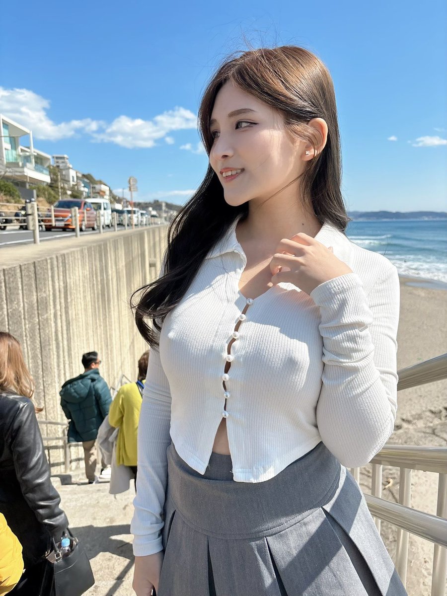 準備放假了～

不穿內衣當你的一日女友

你會怎麼安排約會行程🥰

#留言告訴我 https://t.co/6lY5jYrooC