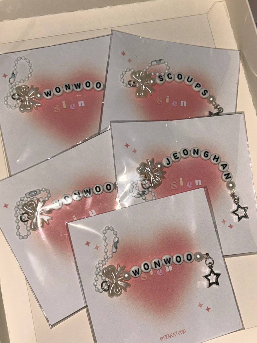 c1neee's tweet photo. Phone Charms and Bracelets for Sale

You can private message me here or in my Instagram acc @/siens.studio, I also do customize orders

Free meet up: angeles area only🤍 https://t.co/SPvluXxDI5