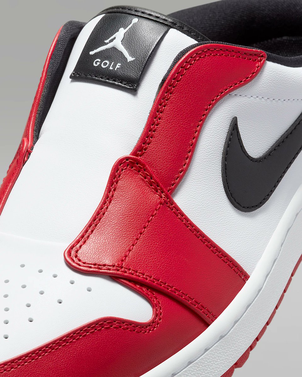 snkr_twitr's tweet photo. AD: LIVE in 10mins 
Jordan 1 Mule Golf 'Chicago' 

Nike US -> https://t.co/Vlss5cgrey https://t.co/qiHil2W4gM