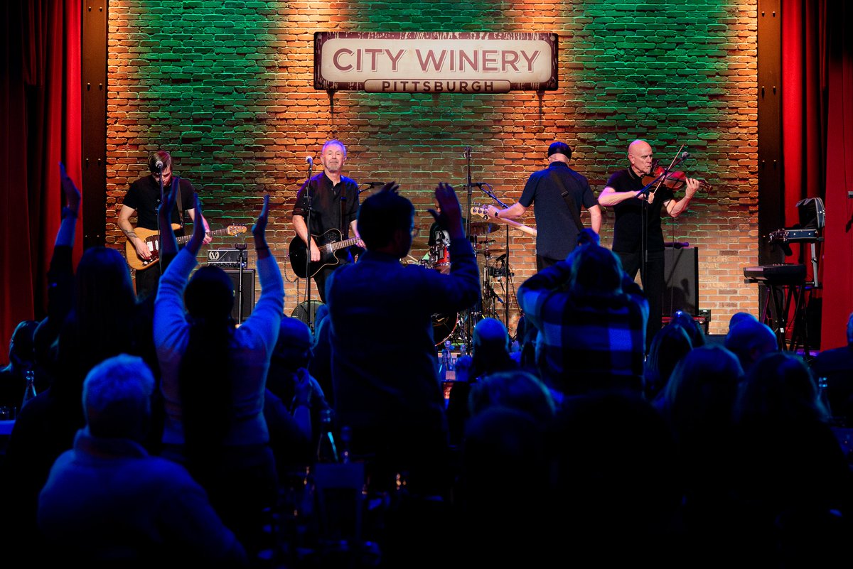 BlkSerpentPress's tweet photo. New year, same us! First show of the 2025 season, check out our most recent review of @YoungDubliners show at the @CityWineryPGH last week. 
📸: Aarika MacIntyre

https://t.co/Z6nmYR10kp https://t.co/aZs3DSThck