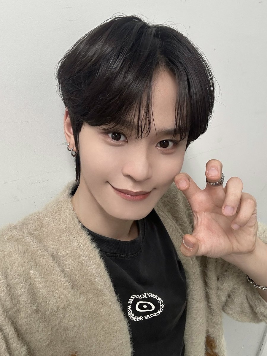 TPST_twt's tweet photo. [#태래] 감기 조심하기☺️❤️🍀⭐️ https://t.co/aC586r0b5G