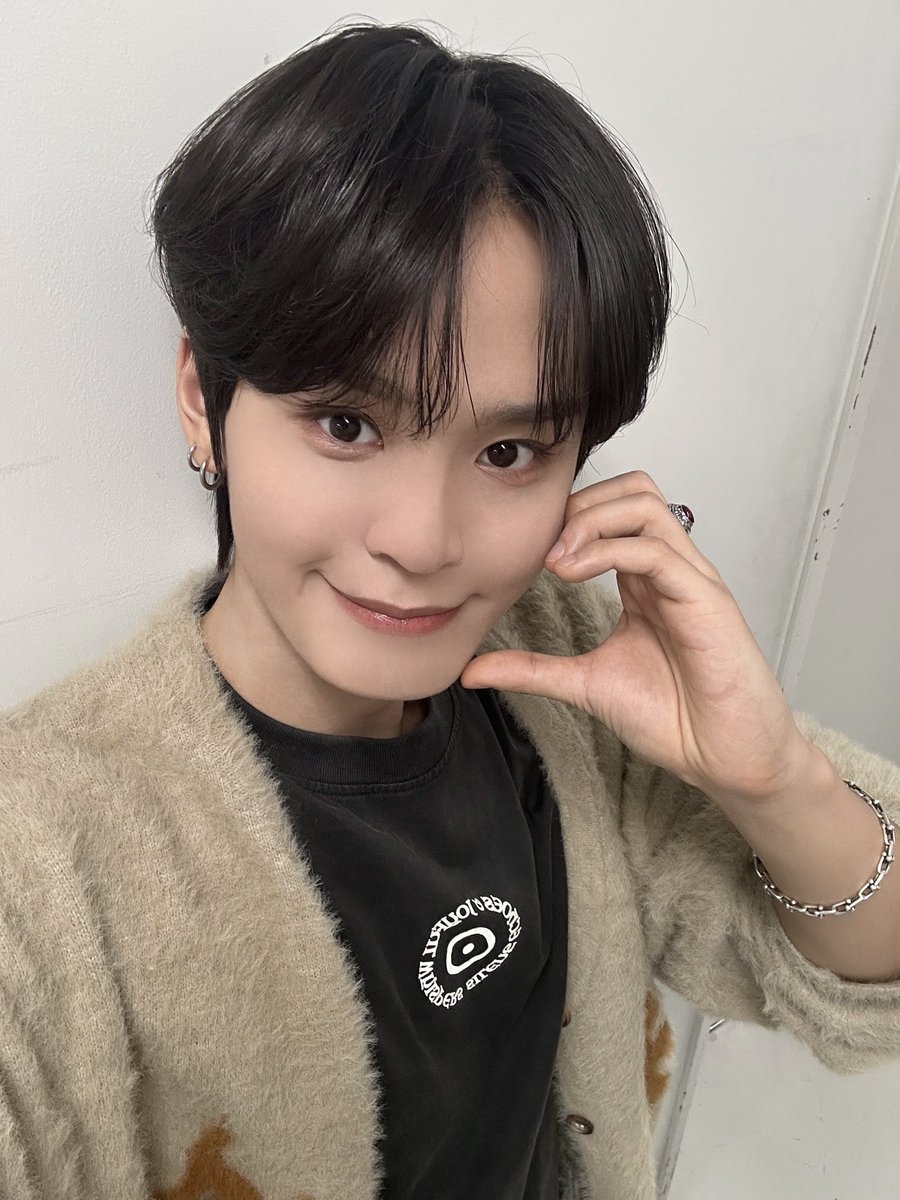 TPST_twt's tweet photo. [#태래] 감기 조심하기☺️❤️🍀⭐️ https://t.co/aC586r0b5G
