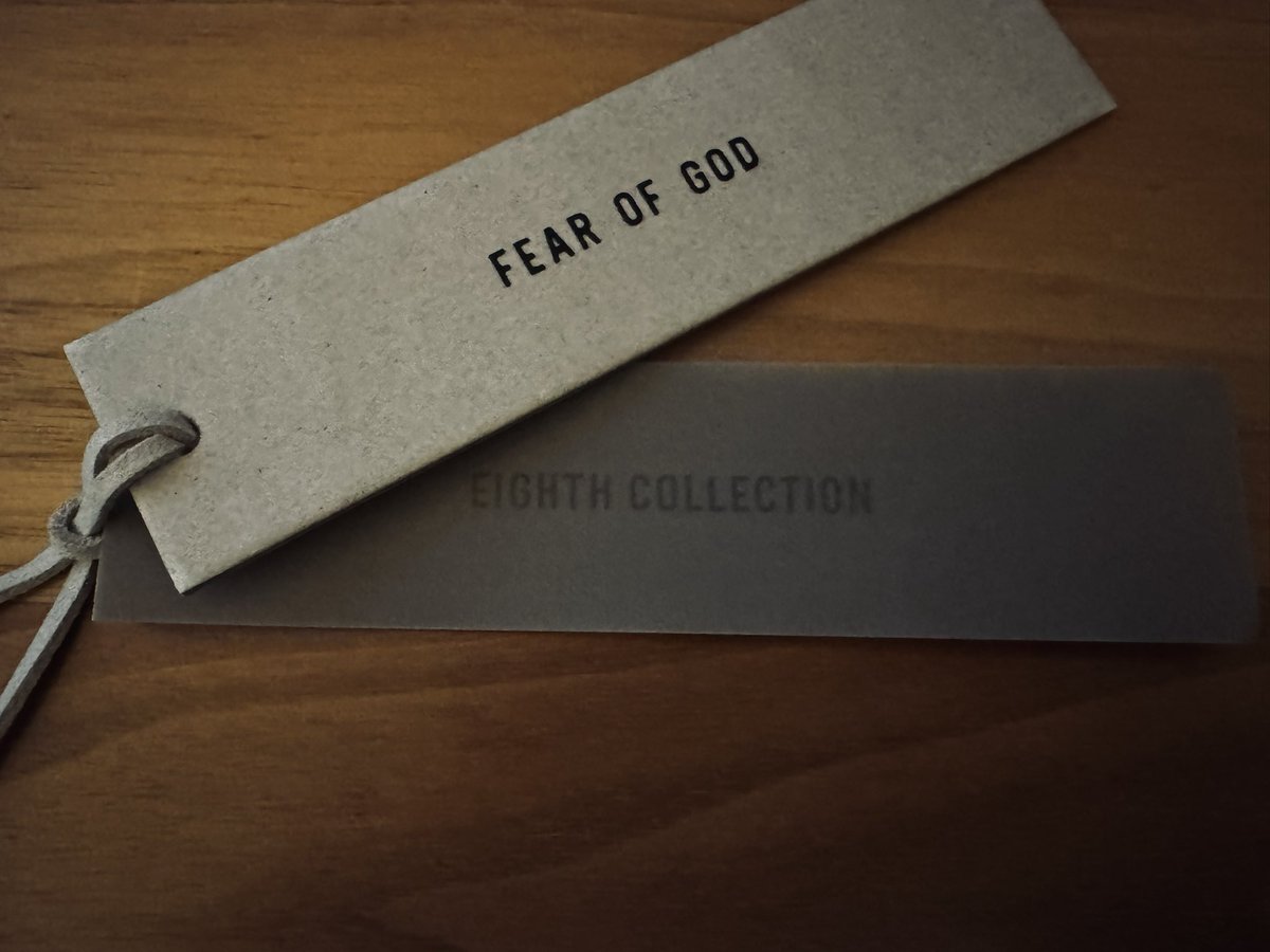 FearOfGod2013's tweet photo. Fear of God 8th Collection発売から1年近く経ってようやく購入。使い勝手優先でdenim cargoにしました。 https://t.co/azF6OBLVU2