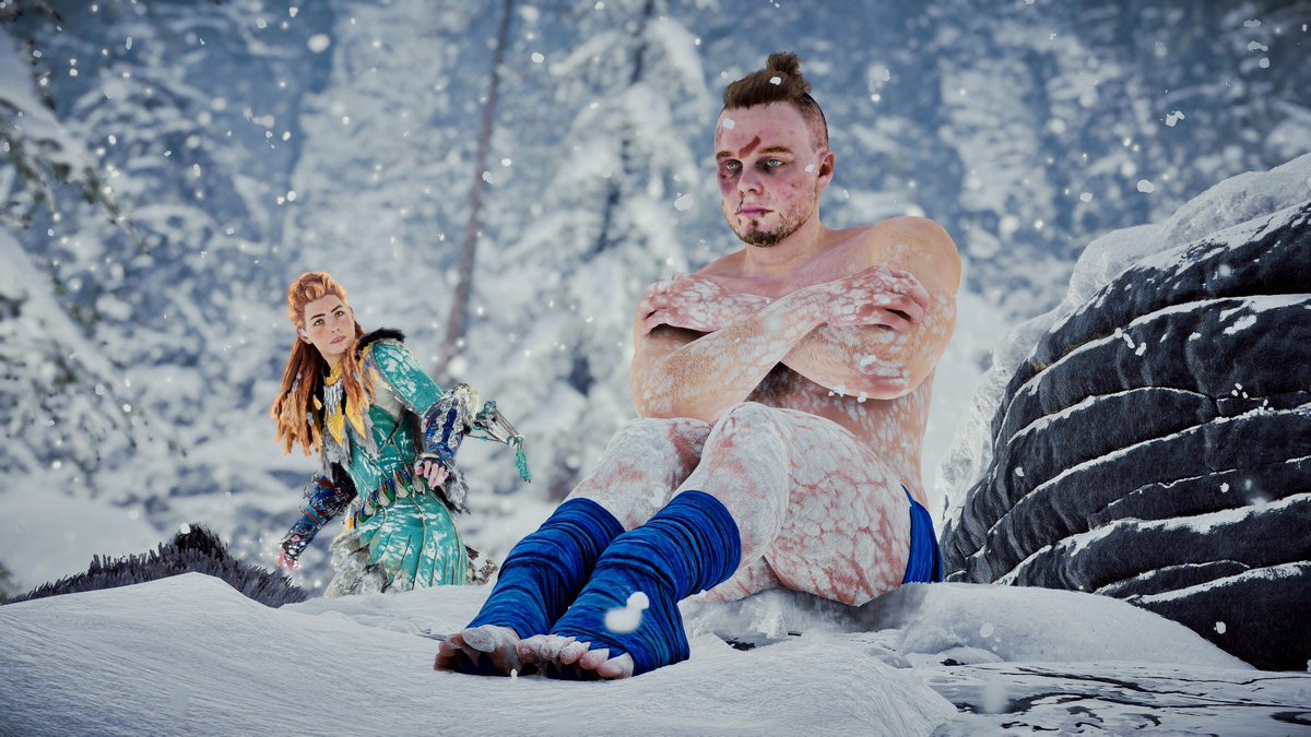 HorizonJade79's tweet photo. How real #Banuk sun tan, or maybe it's just #Inatut. At least #Aloy always comes prepared with an extra set of clothes.
#HorizonZeroDawnRemastered https://t.co/ESOgnZjzqq