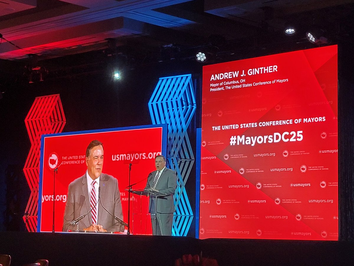 Thank you <a href="/MayorGinther/">Mayor Andrew Ginther</a> for acknowledging at the <a href="/usmayors/">The United States Conference of Mayors</a> Winter meeting the manufacturing "renaissance"  created by the #CHIPSAct in the nation's cities and regions. <a href="/CommerceGov/">U.S. Department of Commerce</a>