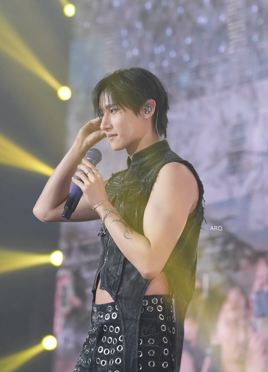 정아로 tweet media