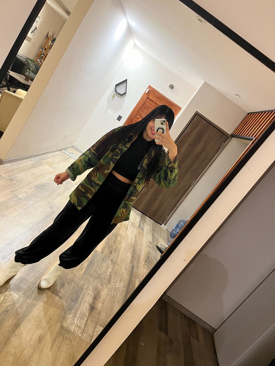 the daily outfit check