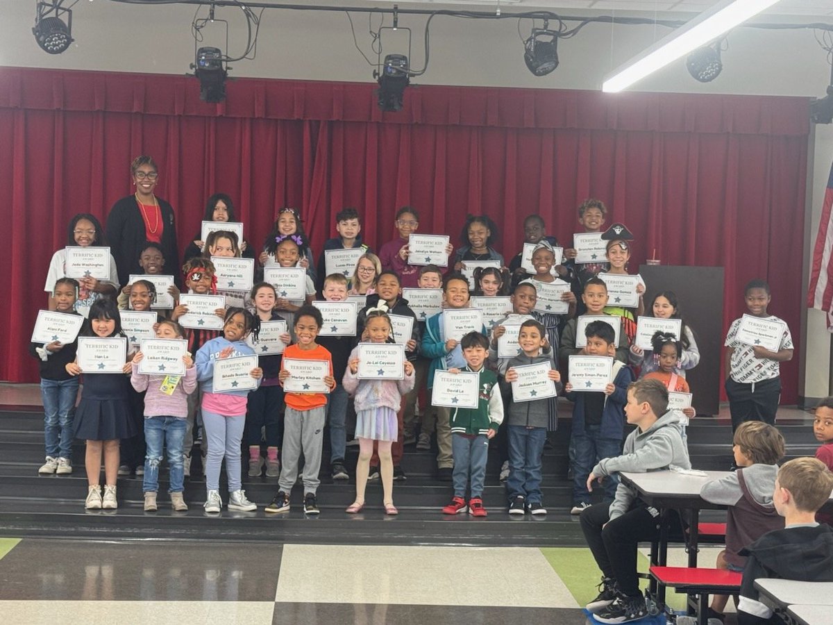 Congratulations to our December Tigers of the Month! #BelmontBest <a href="/HillsboroughSch/">Hillsborough Schools</a>