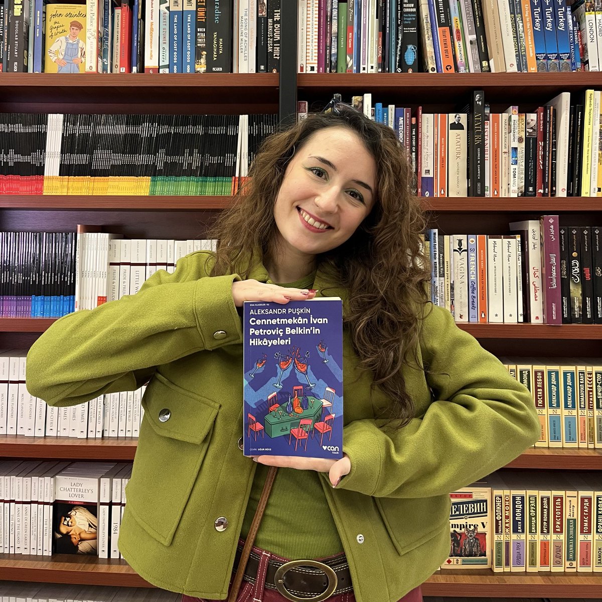 Kapak illüstrasyonunu yaptığım, <a href="/canyayinlari/">Can Yayınları</a> Kısa Klasikler Dizisinde yayımlanan, Rusya’nın en prestijli edebiyat ödüllerinden Belkin Ödülü’ne adını veren, Aleksandr Puşkin’in “Cennetmekân İvan Petroviç Belkin’in Hikâyeleri” kitabı ✨✍🏻

#bookillustration #bookcoverdesign