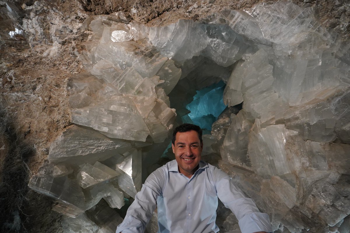 ¡Es oficial! La Geoda de Pulpí se incorpora a la Lista Indicativa del Patrimonio Mundial.

Orgullosos de nuestra tierra. Estamos más cerca de que una maravilla más de #Andalucía sea reconocida como Patrimonio Mundial de la <a href="/UNESCO/">UNESCO 🏛️ #Education #Sciences #Culture 🇺🇳</a>.

Enhorabuena a todos

➡️ lajunta.es/5bie3