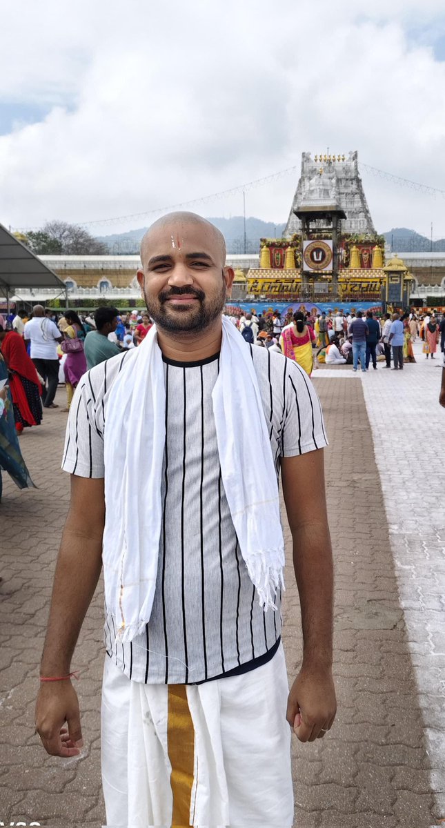 At the famous Lord Balaji Temple at Tirupati (TTD)  in Andhra Pradesh during the Vaikuntha Ekadashi 
Sought HIS Blessings. 🙏